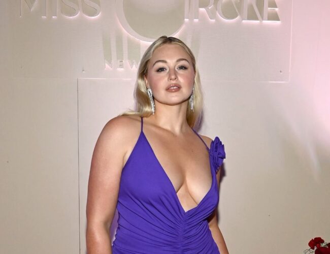 Meeting Iskra Lawrence, the beauty and the brains behind Saltair