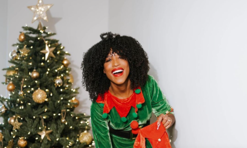 Holiday Home Decor and Hosting Tips with Aisha Beau