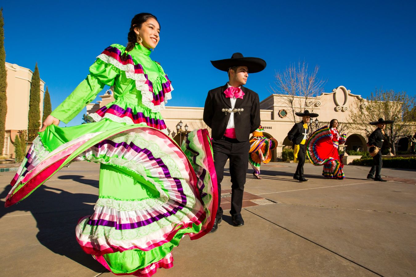 how to celebrate cinco de mayo