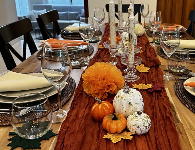 Transform Your Holiday Table with These Stunning Tablescape Ideas