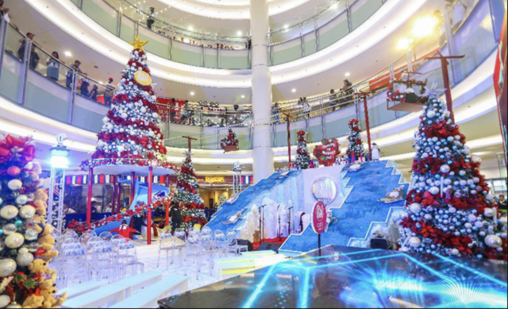 A photo of Christmas deco in a mall