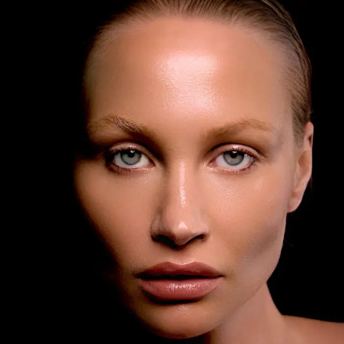 The Minimalist’s Guide to Summer Beauty