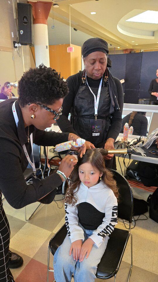 Meet @yilinka.dai, one of the models at @fitnyc #futureoffashion show. Not only is she a model, she's a talented ballroom dancer! All at the ripe old age of 7! Hair by @andreasamuels__ for @majorfacenyc

What were you doing at 7?

XOXO,
#yourfashionbestie 
.
.
.
#model #childmodel #runway #xoxofashionmag
